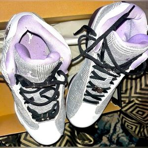 Jordan 13Retro white Grey purple black